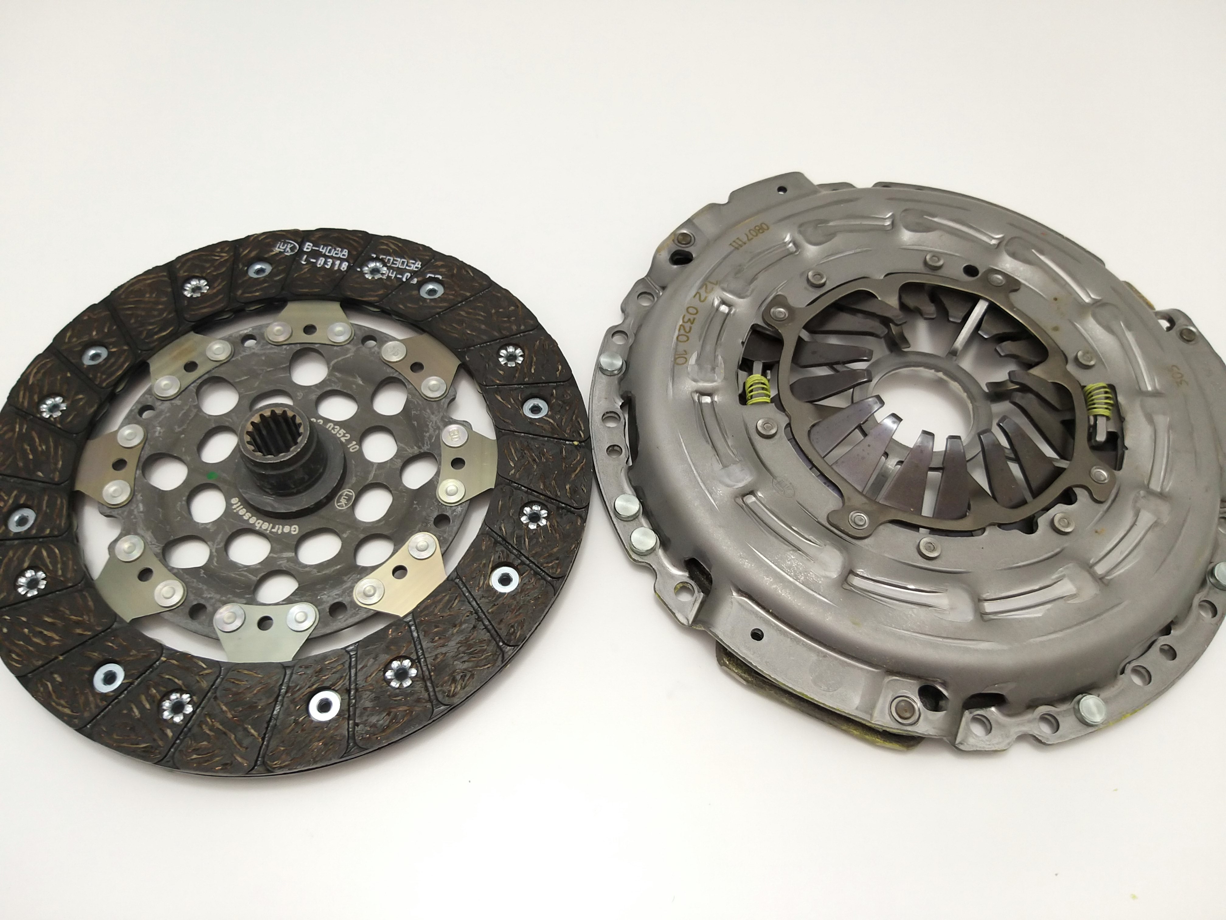 Opel Corsa C için uygun DEBRİYAJ SETİ Corsa C, Otomatik Z1,3DTH Baskı Balata LUK Marka LUK , Z1.3DTH